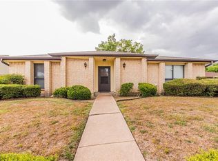 718 Rosedown Ln, Mesquite, TX 75150