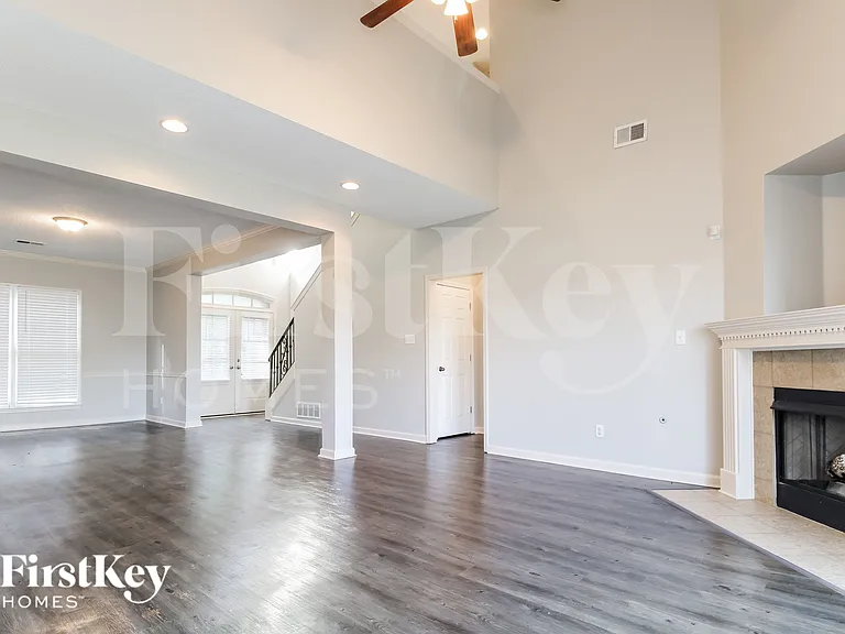 9410 Afton Grove Cv — Photo 3
