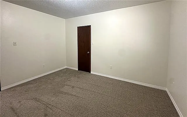 34164 Camelia Farm Ln — Photo 14