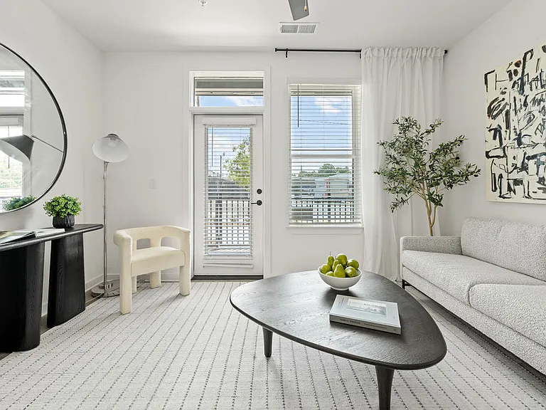 Bowery West — Photo 15