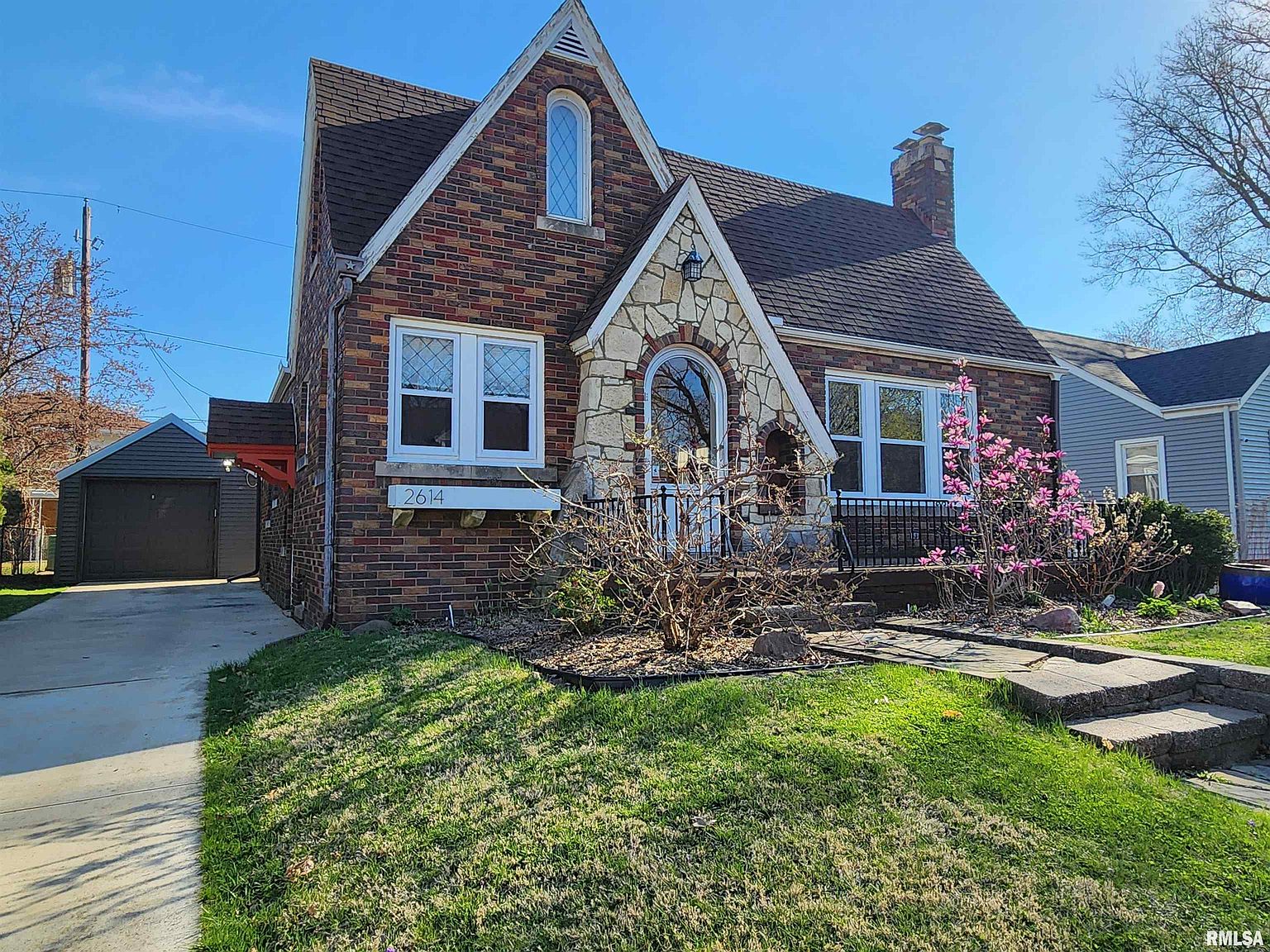 2614 W Moss Ave, Peoria, IL 61604 Zillow