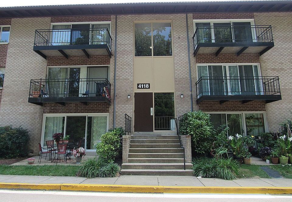 1st image of 4118 Mangalore Dr APT 202