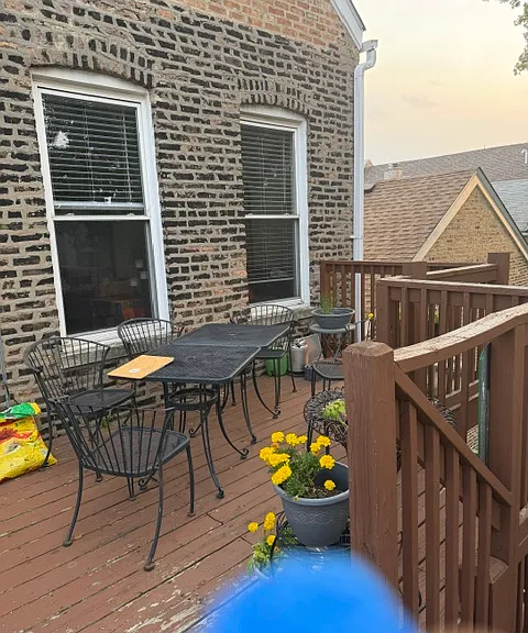 Private Deck