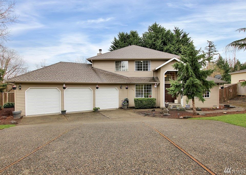 1st image of 1905 11th Street Pl SW