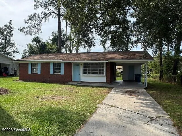 3 bed, 2.0 bath, 1014 sqft, $1,750 — Photo 2