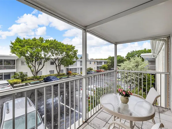 6371 Bay Club Drive #3, Fort Lauderdale, FL 33308