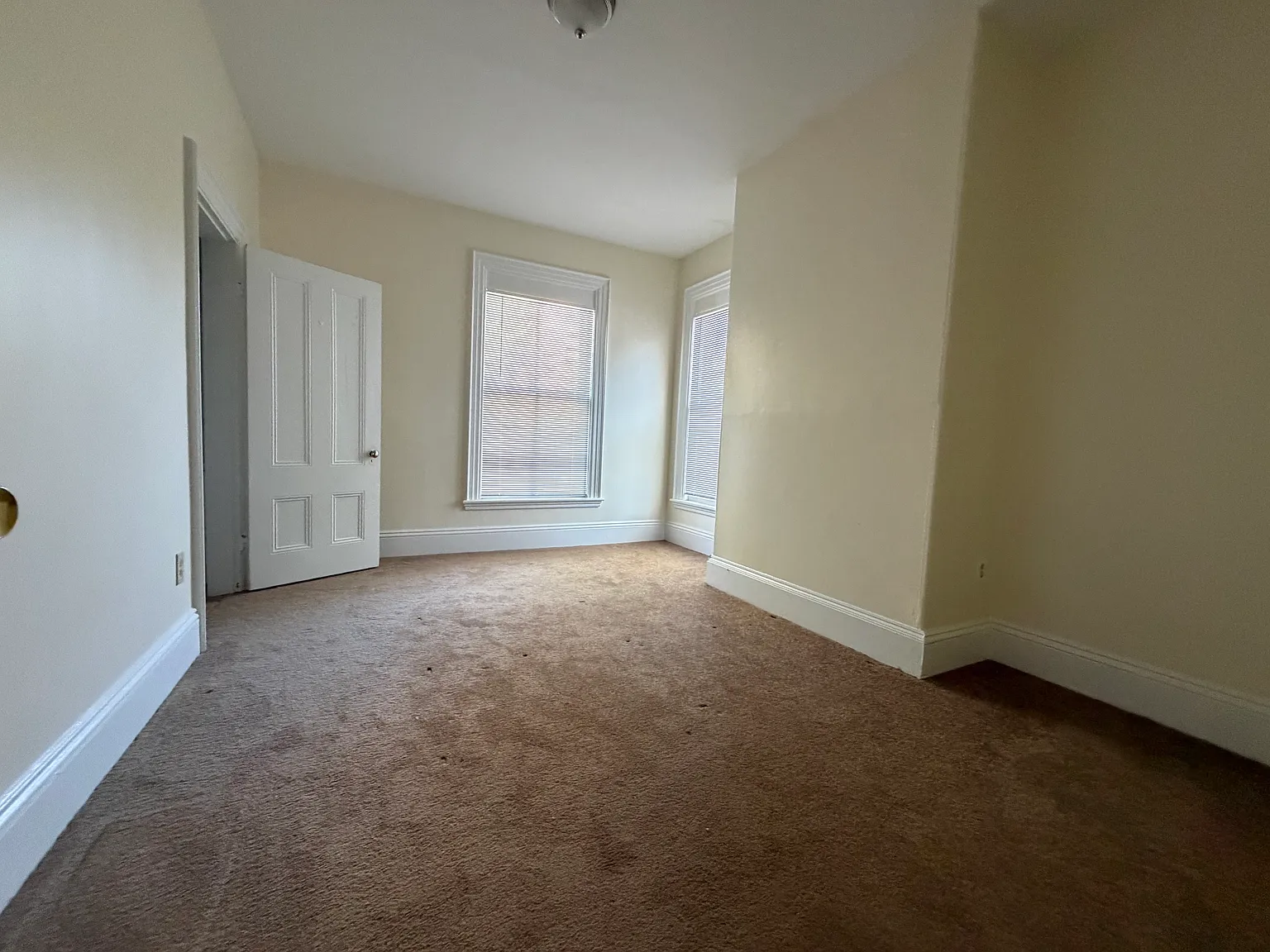 4 bed, $3,000 — Photo 4