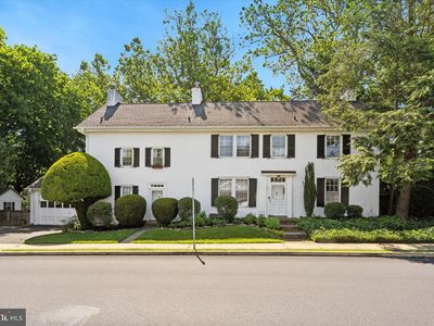 301 E Moreland Rd, Willow Grove, PA, 19090