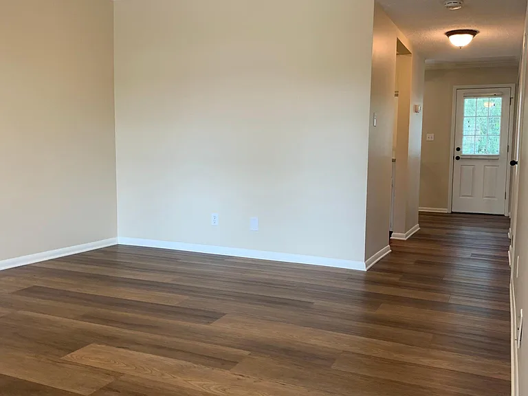 1431 Mineral Springs Rd #10 — Photo 3
