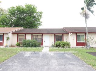 15344 SW 71st Ln, Miami, FL 33193