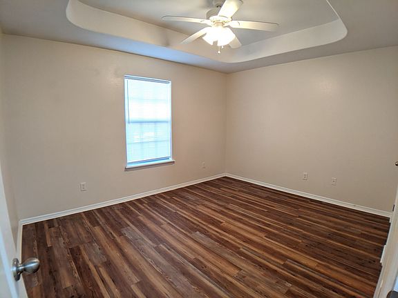 5th image of 706 Sonesta Ct APT 3