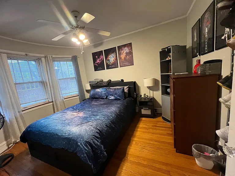 2423 W Lunt Ave #1 — Photo 4