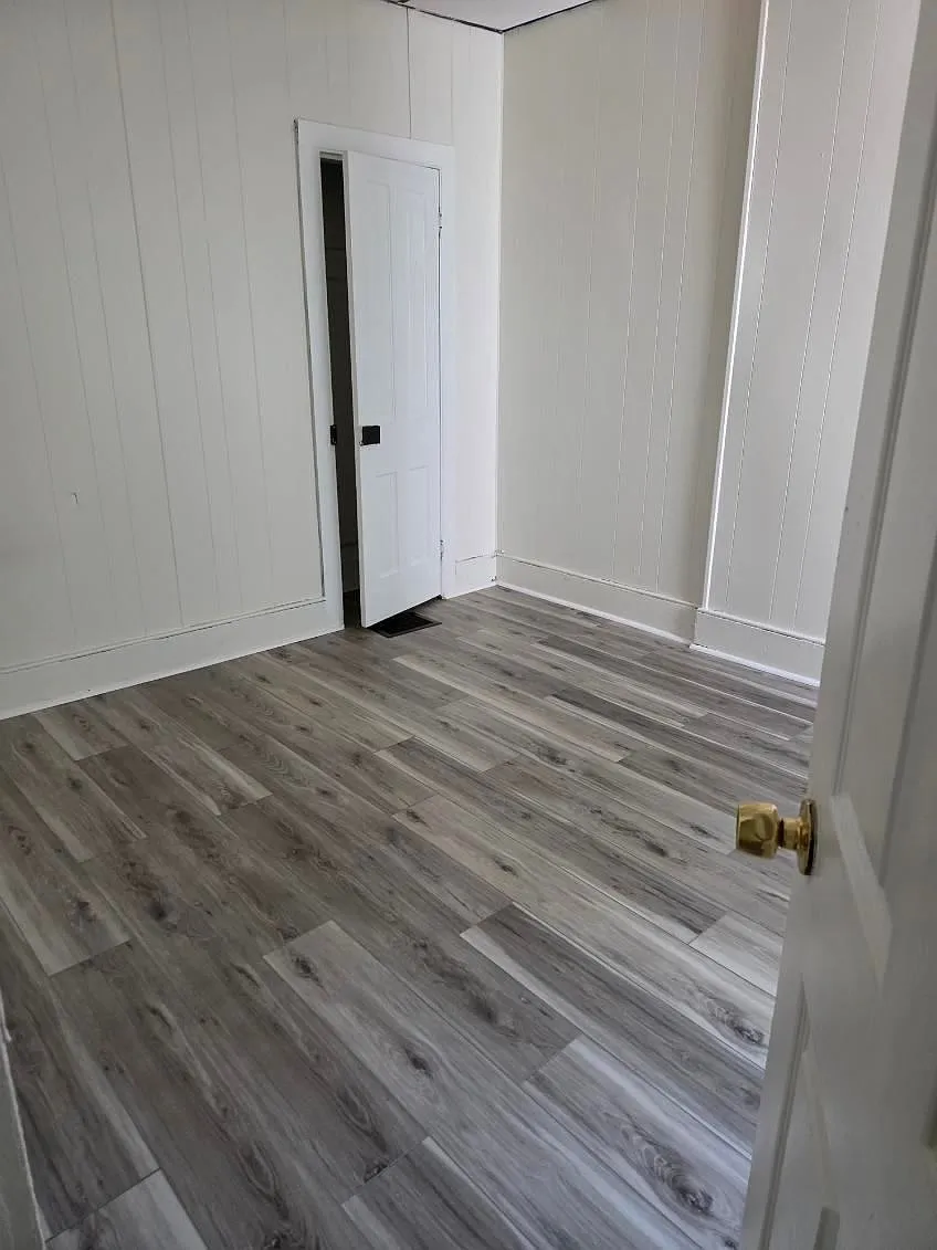 2 bed, 1.0 bath, $1,250 — Photo 3
