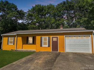 23 Burrell Mountain Rd, Brevard, NC 28712