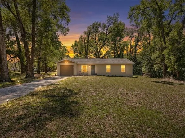 606 Wilson St, Wildwood, FL 34785