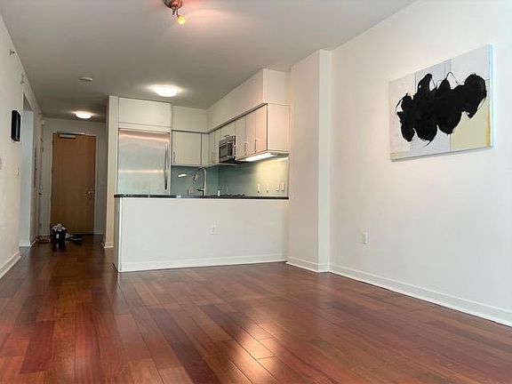 2nd image of 333 Main St Unit 4F
