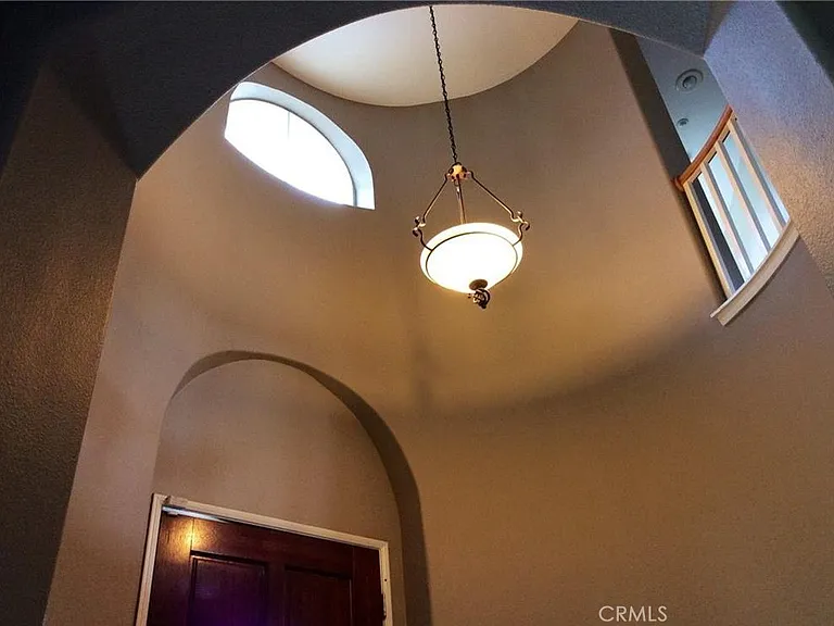 43 Valencia Ln — Photo 12