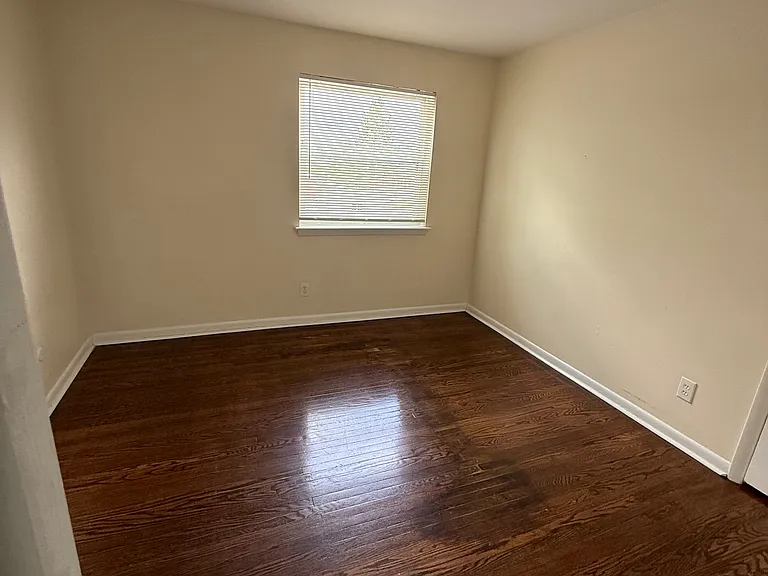 1725 Hoffnagle St #200 — Photo 3