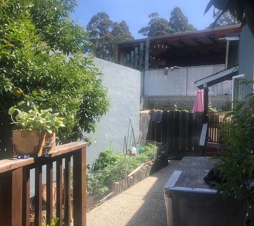 2nd image of 2711 Soquel Ave APT J