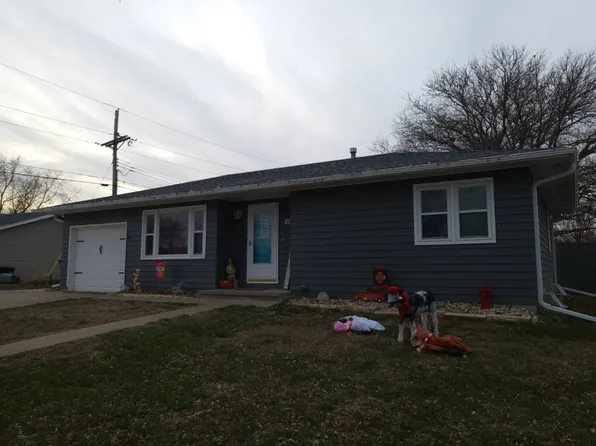 1008 K St, Auburn, NE 68305