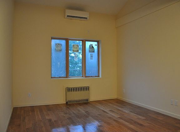 4th image of 3719 Atlantic Ave