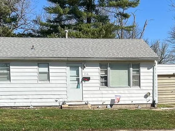 716 W Fayette St, Pittsfield, IL 62363