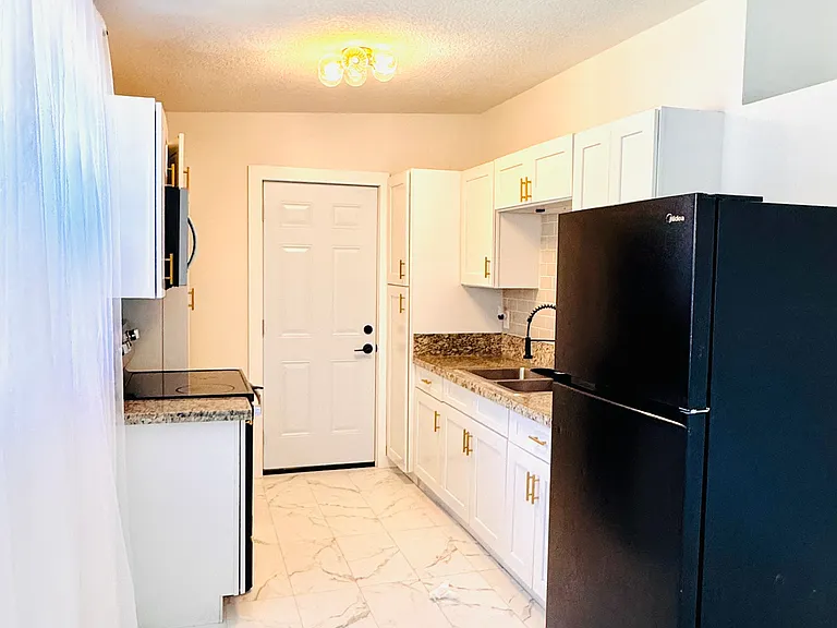 2234 Firestone Rd — Photo 15