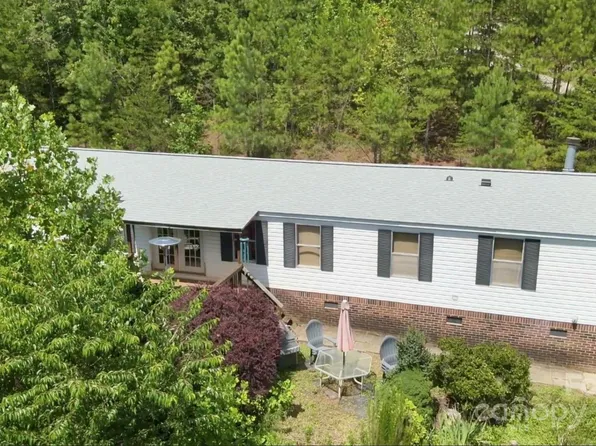47 Garrett Dr, Nebo, NC 28761