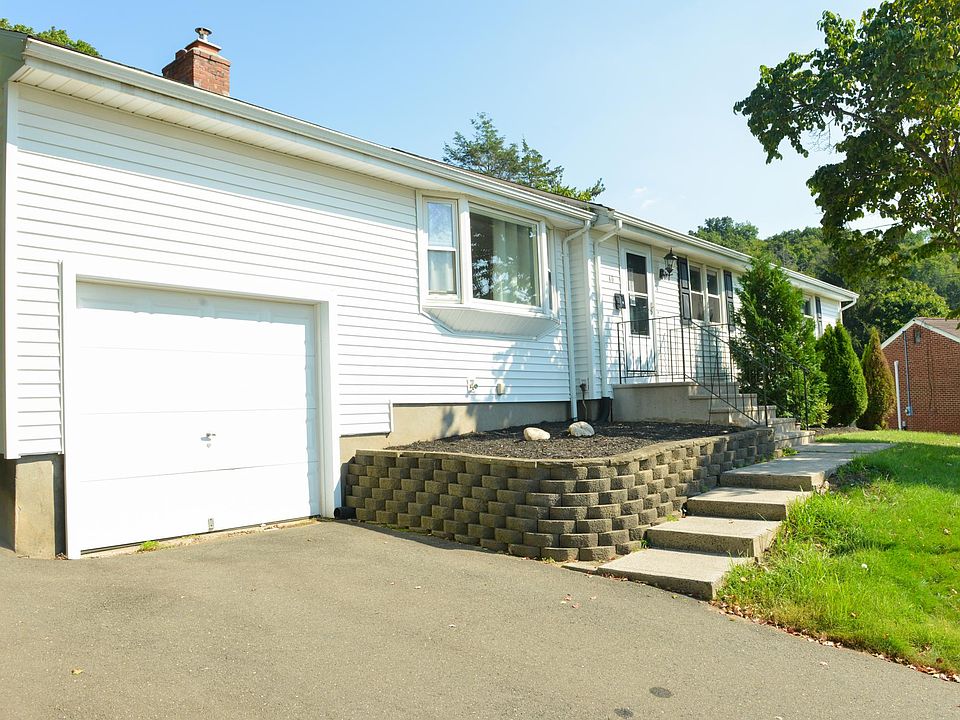 40 Farmstead Ln, Plainville, CT 06062 Zillow