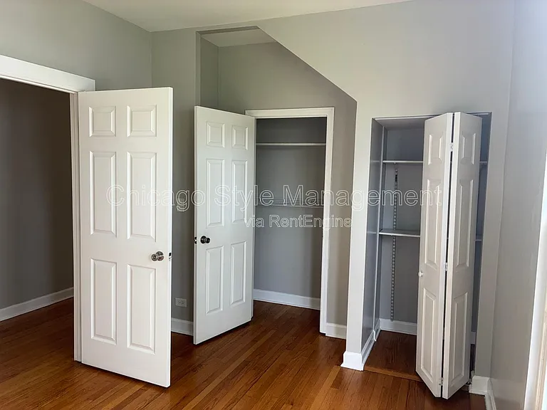 9025 S Carpenter St #1 — Photo 6