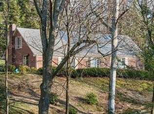 712 Irwin Dr, Sewickley, PA 15143