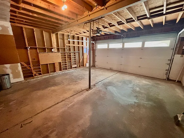 3824 Manchester St — Photo 23
