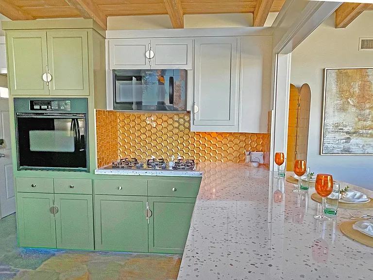 72980 Somera Rd — Photo 8