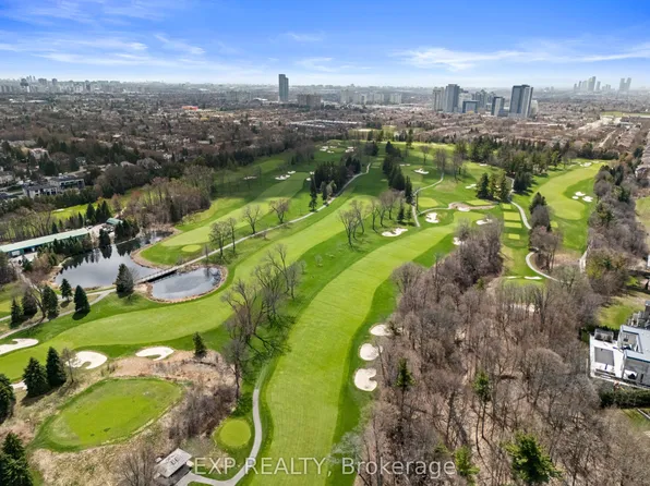 129 Rose Green Dr, Vaughan, ON L4J 4R6