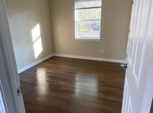 1092 Iron Rd, Douglas, GA 31535