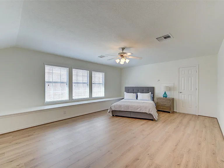14467 Basalt Ln — Photo 30