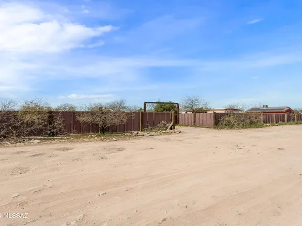 10080 S Oak Canyon Ln, Tucson, AZ 85756
