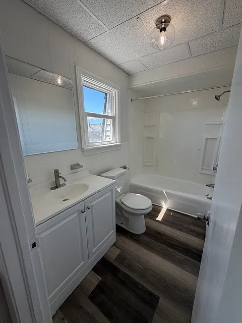 219 Mulberry — Photo 2