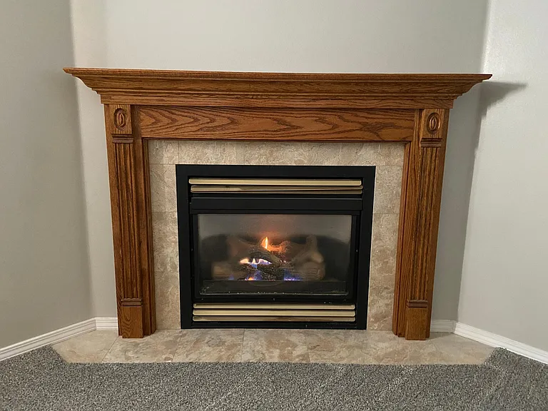 884 S 820 E — Photo 22