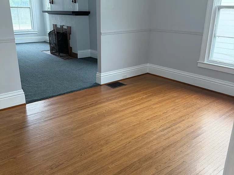 302 East Ave #1 — Photo 6