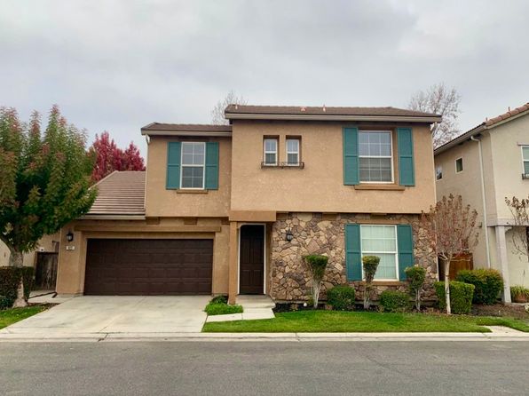 823 Monet Ln