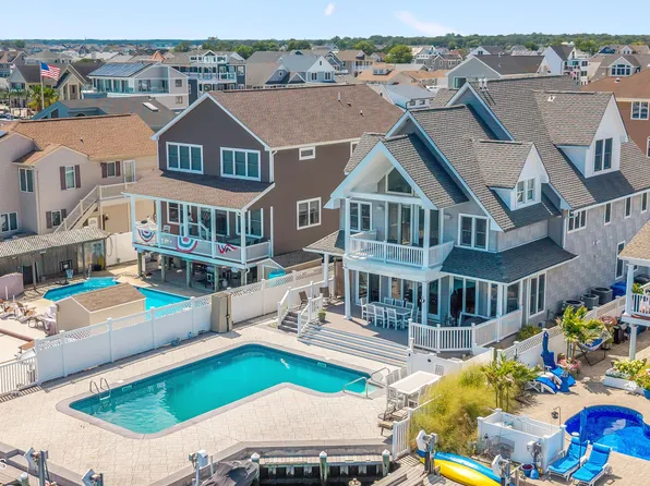 553 Long Point Drive, Toms River, NJ 08753
