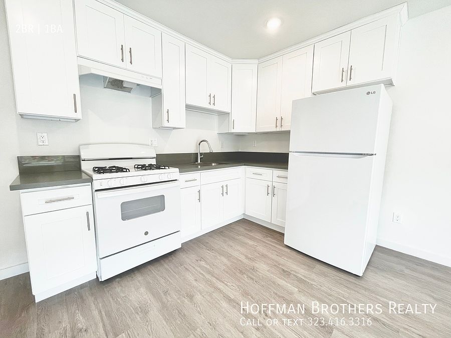 1st image of 3902 Nicolet Ave #10