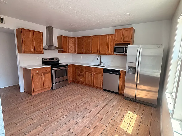 7327 Cave Dr — Photo 9