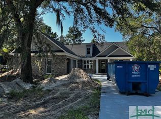 11 Lakeview Dr, Guyton, GA 31312