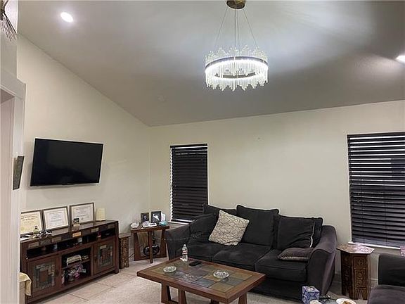 2nd image of 144 22nd St