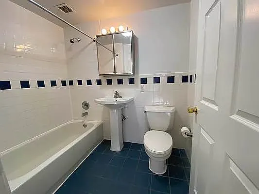 Rented by Heller Organization | media 24