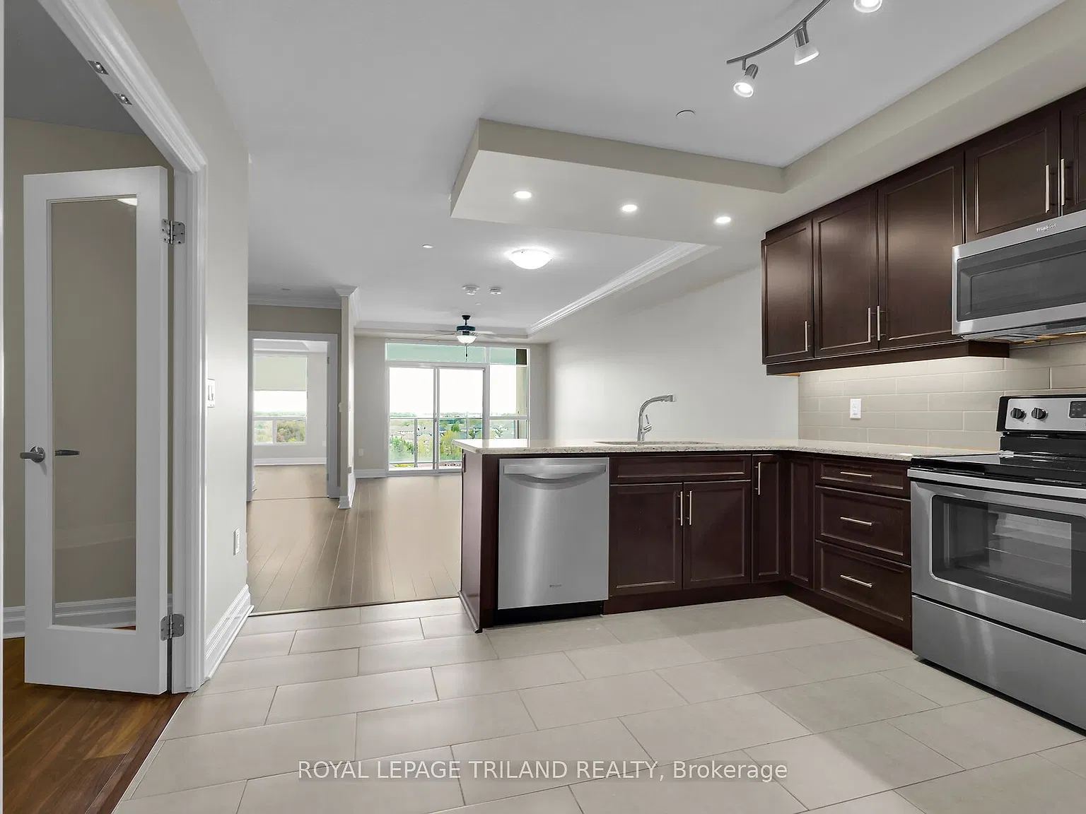 2 bed, $2,250 — Photo 3