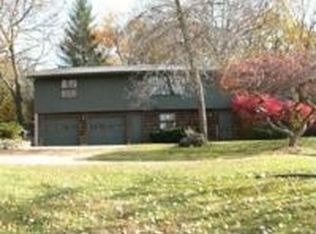 9437 S Walker Rd, Beloit, WI 53511