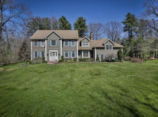 20 Blueberry Ln, Topsfield, MA 01983